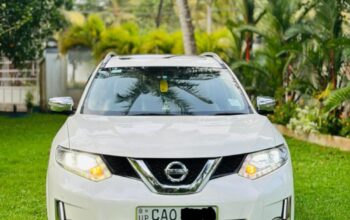 Nissan X-Trail Mode Premier 2015