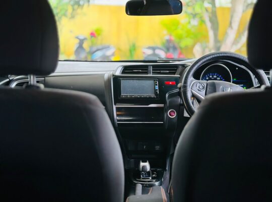 Honda Fit GP5 S Grade 2014