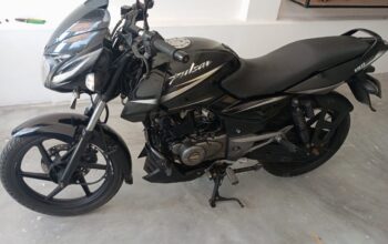 Bajaj Pulsar 150CC