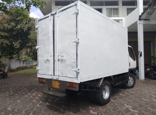 Isuzu Lorry