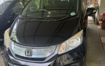 Honda Freed 2013