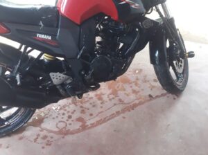 Yamaha FZ