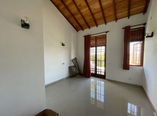 240 perch house for sale in Ganegoda