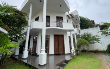 10 perch House for sale in Nugegoda