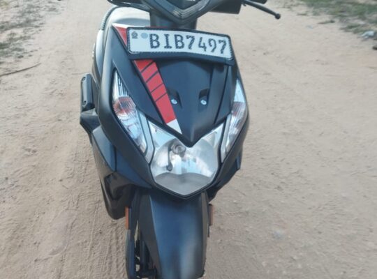 Honda Dio | Palamunai