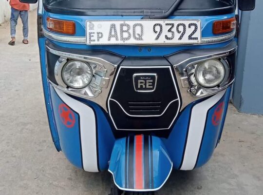 Bajaj Auto | Kalmunai