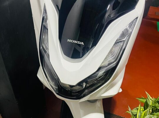 Honda PCX 160CC 2024