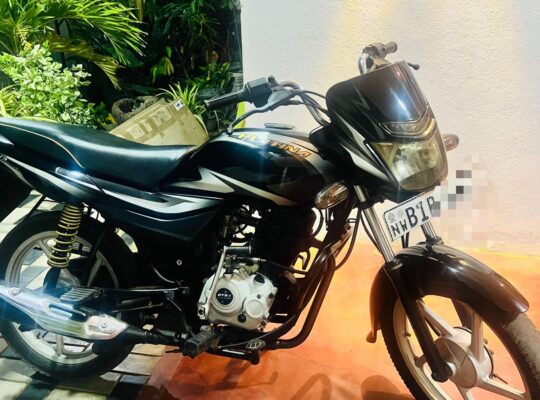 Bajaj Platina 100 CC