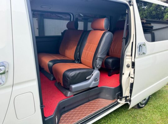 Toyota KDH Hiace Super GL 2015