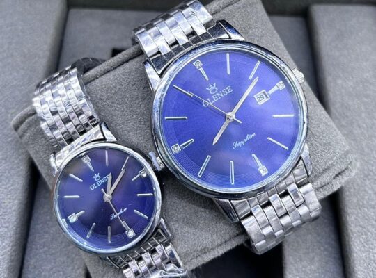 Olense couple watch