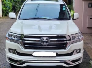 Land Cruiser V8 2010 – ZX Sahara