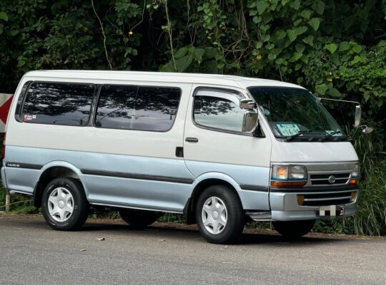 Hiace Dolphin 103 GL