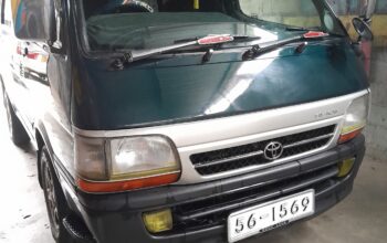 Toyota Dolphin Super GL LH 102 1990