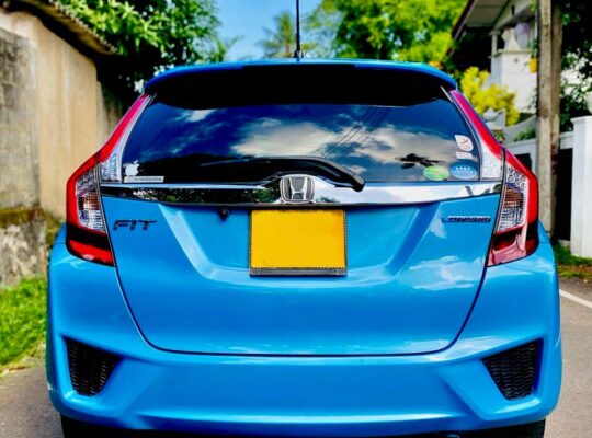 Honda Fit Gp5 L Grade 2014