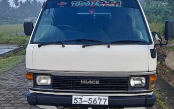 Toyota Hiace DX