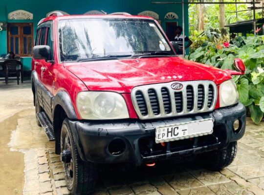 Mahindra Scorpio 2003