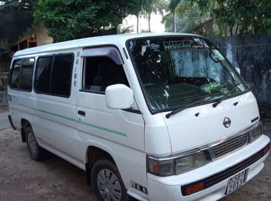 Nissan Caravan 1993