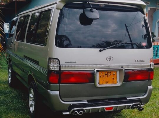 Toyota Dolphin Super GL LH 172 1998