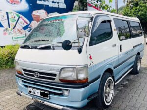 Toyota Dolphin Super GL LH 172 2001