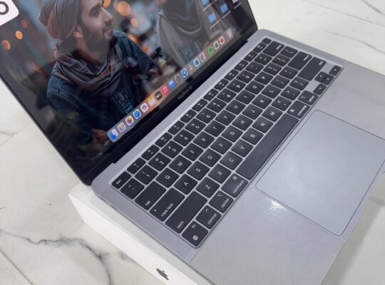 Macbook Air M1 2020