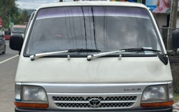 Toyota Hiace Dolphin Super GL LH 103