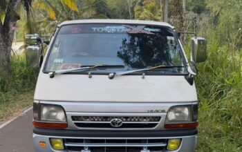 Toyota Hiace Dolphin Super GL LH 113