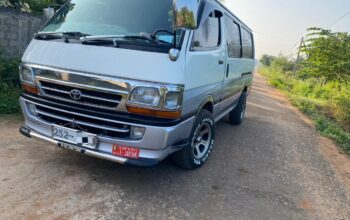 Toyota Hiace Dolphin Super GL LH 113 1993